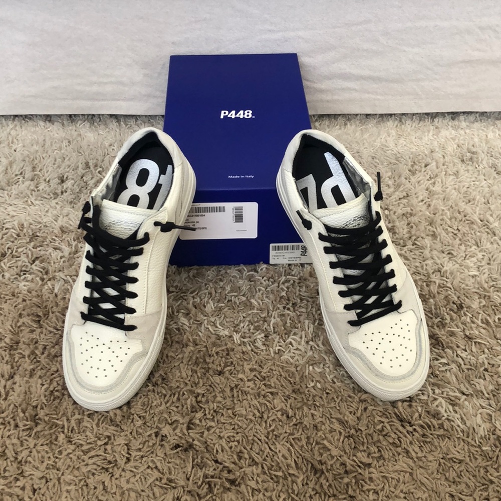 P448 Zac White size 42 (US9)